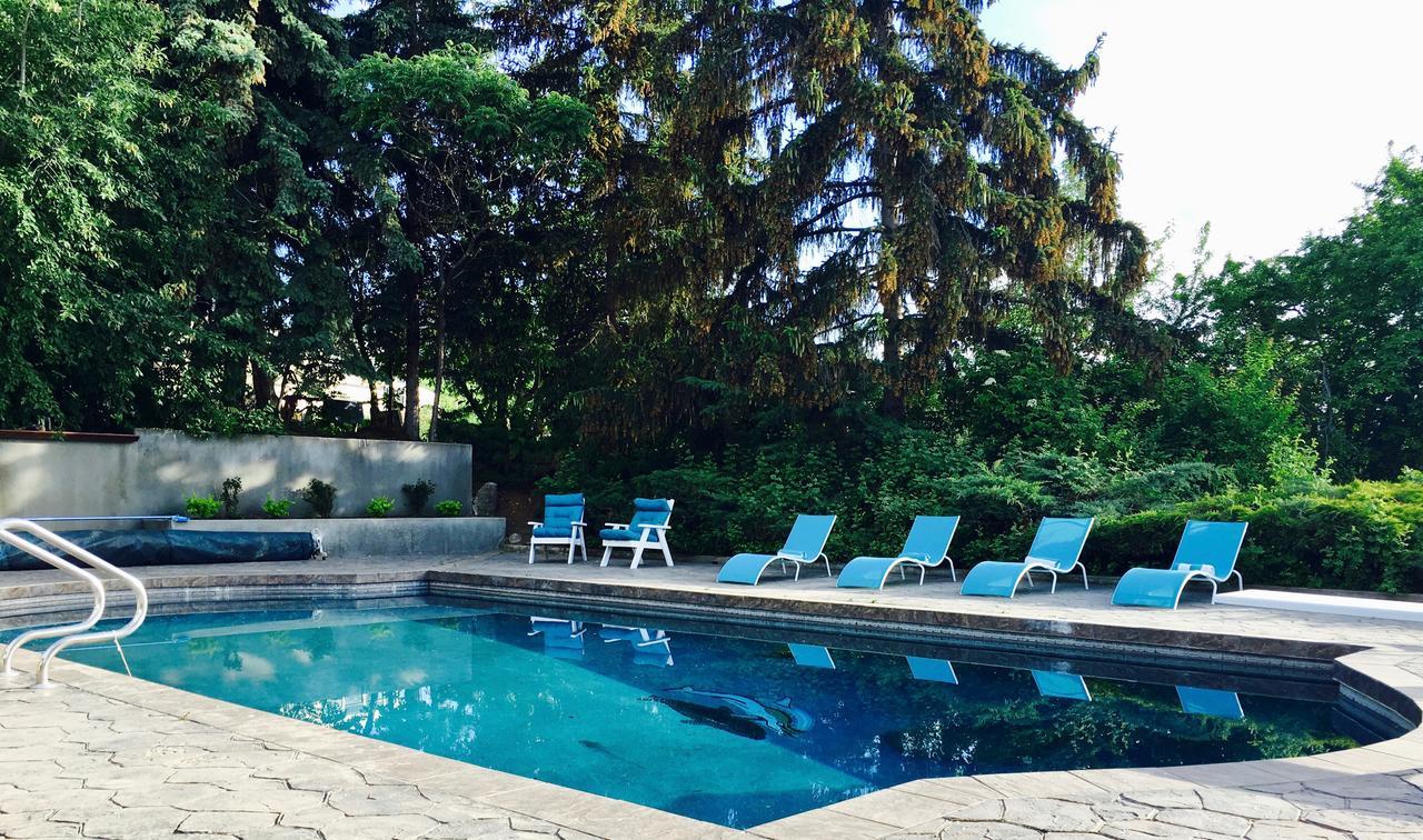 Summerhill Estate House Bed & Breakfast Kelowna Exterior photo