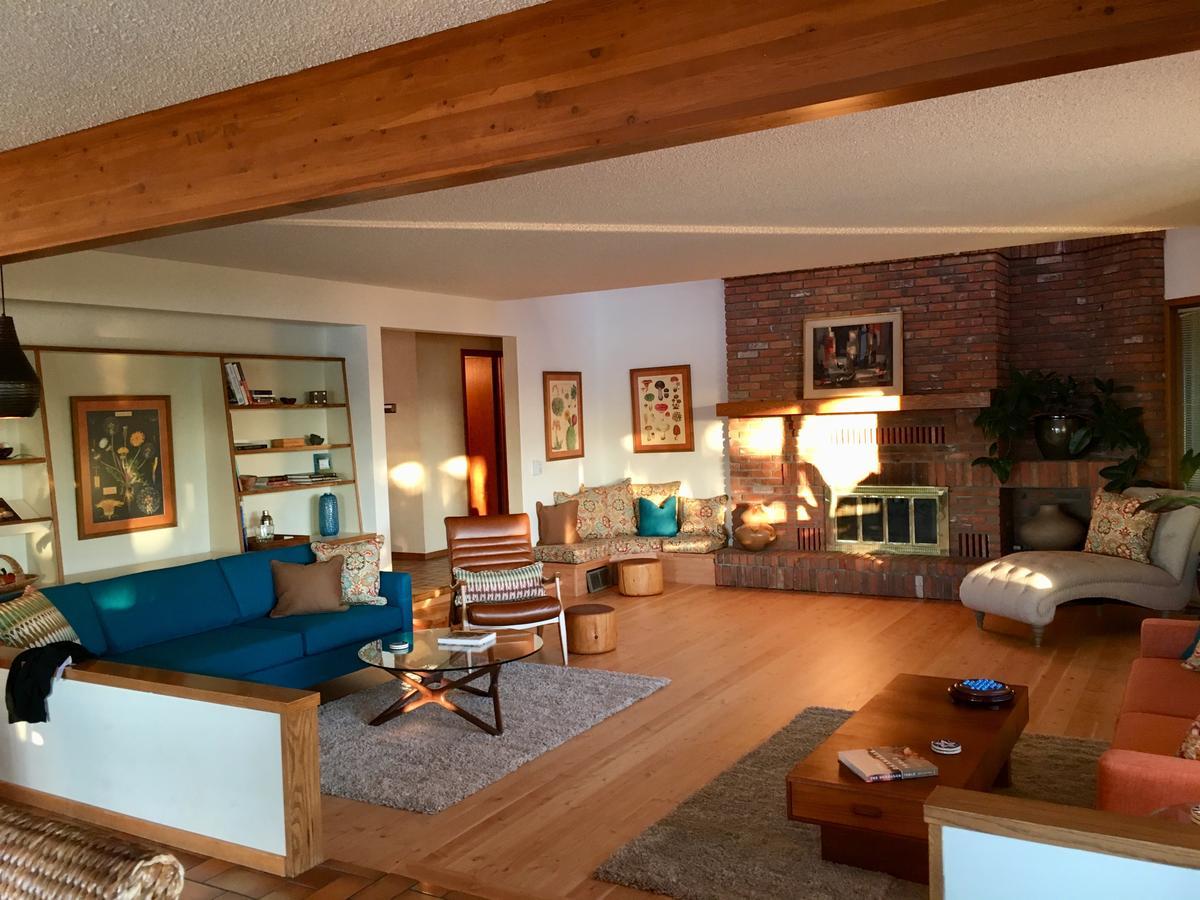 Summerhill Estate House Bed & Breakfast Kelowna Exterior photo